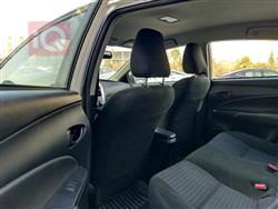 تۆیۆتا یارس